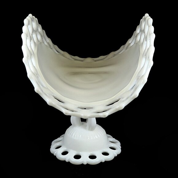 Westmoreland Doric Milk Glass Banana Stand Mid-Century Lace Edged Serveware - Picture 4 of 6